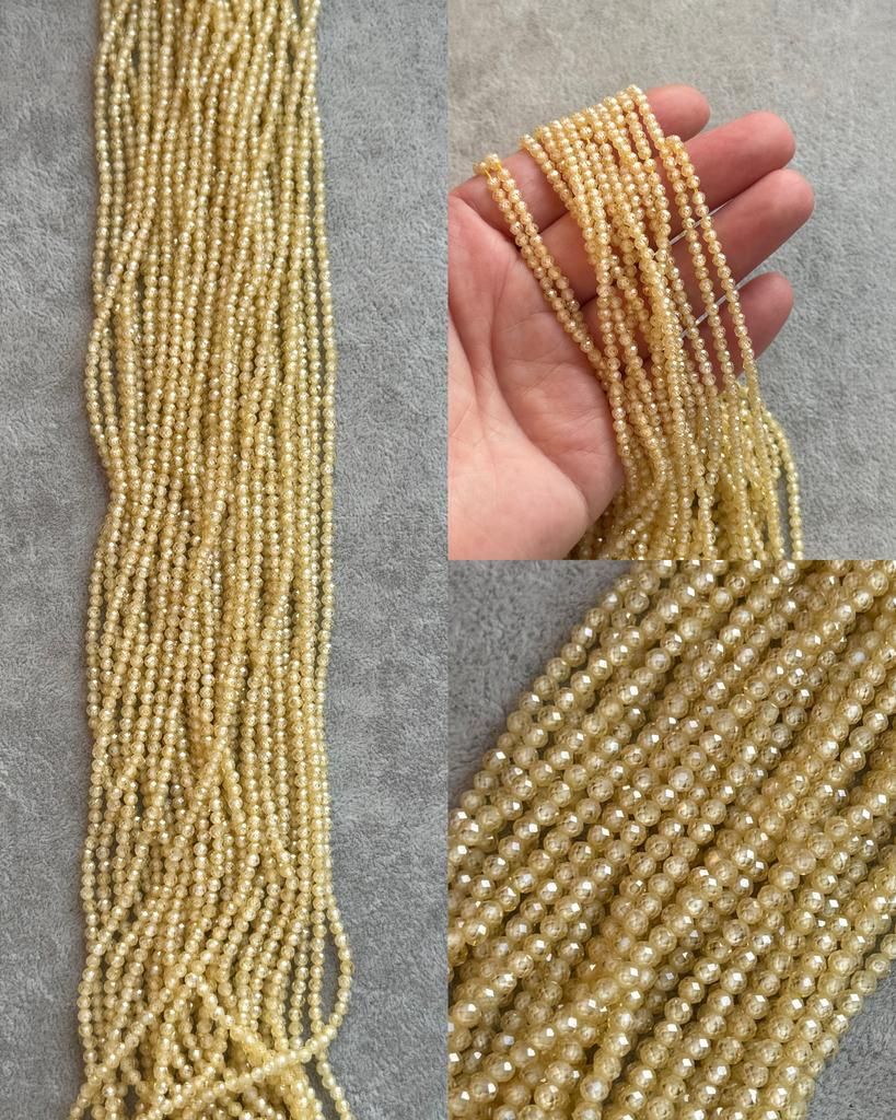 Цирконы светло - желтые 3 мм