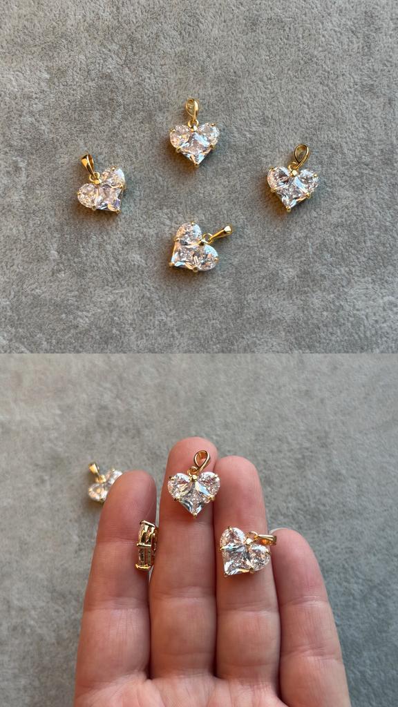 Подвеска с позолотой и фианитами 14 х 13 мм