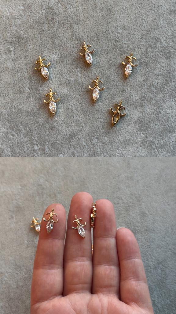 Подвеска с позолотой и фианитом 16 х 9.5 мм