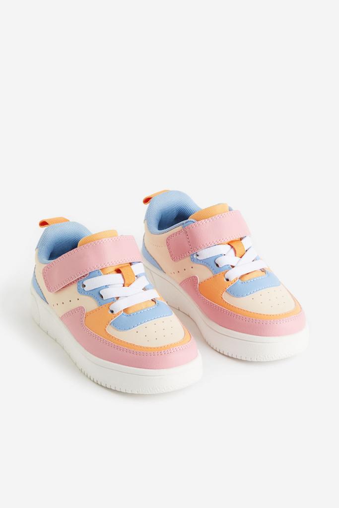 Спортивні кросівки Кольорові