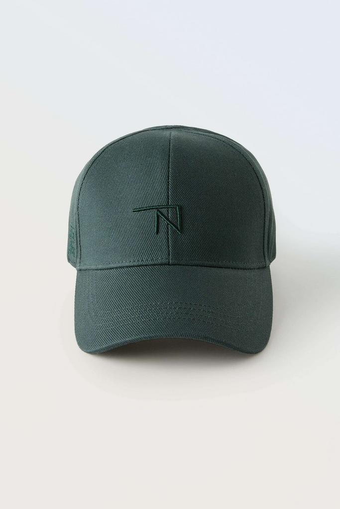 Бейсболка із вишивкою True Neutrals Темно-зелена