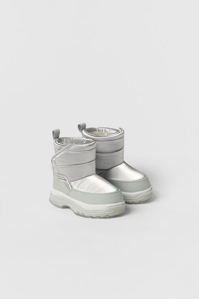 Черевики з мʼякою підкладкою