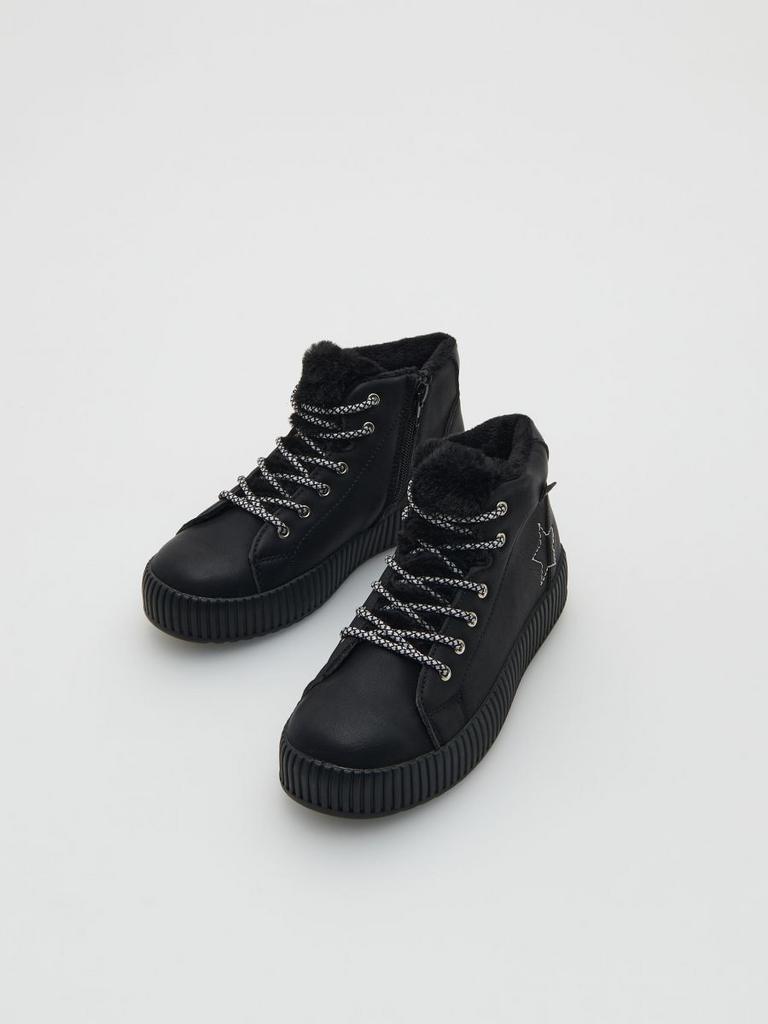 Високі кеди на шнурівках Чорні