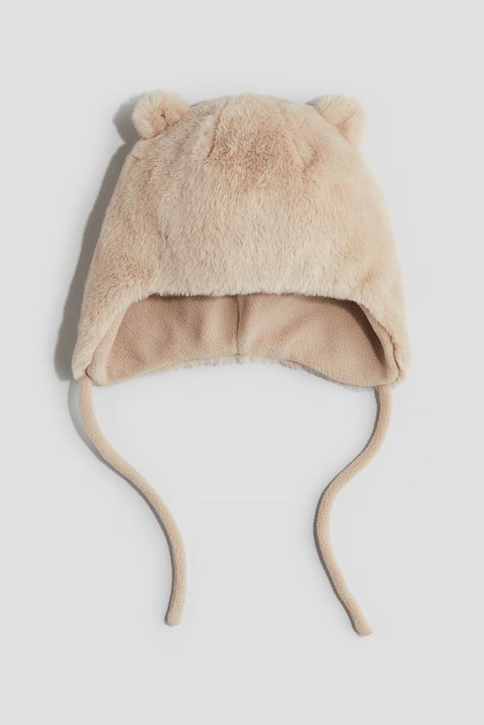 Шапка з флісовою підкладкою та вушками