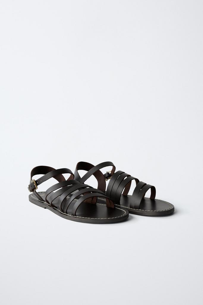 Шкіряні босоніжки з ремінцями