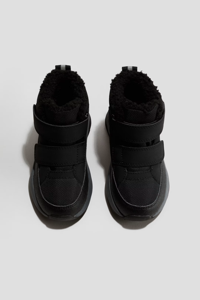 Водонепроникні черевики утеплені чорні