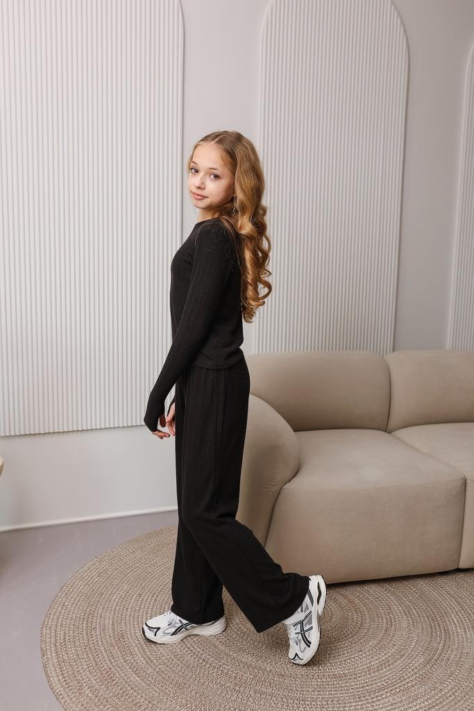 Костюм із фактурної трикотажної тканини Чорний