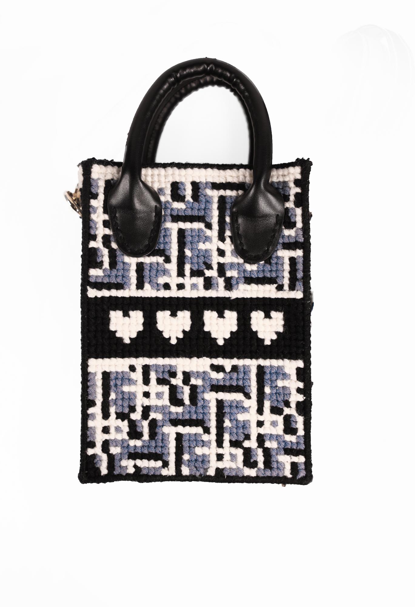 Мини-сумка через плечо