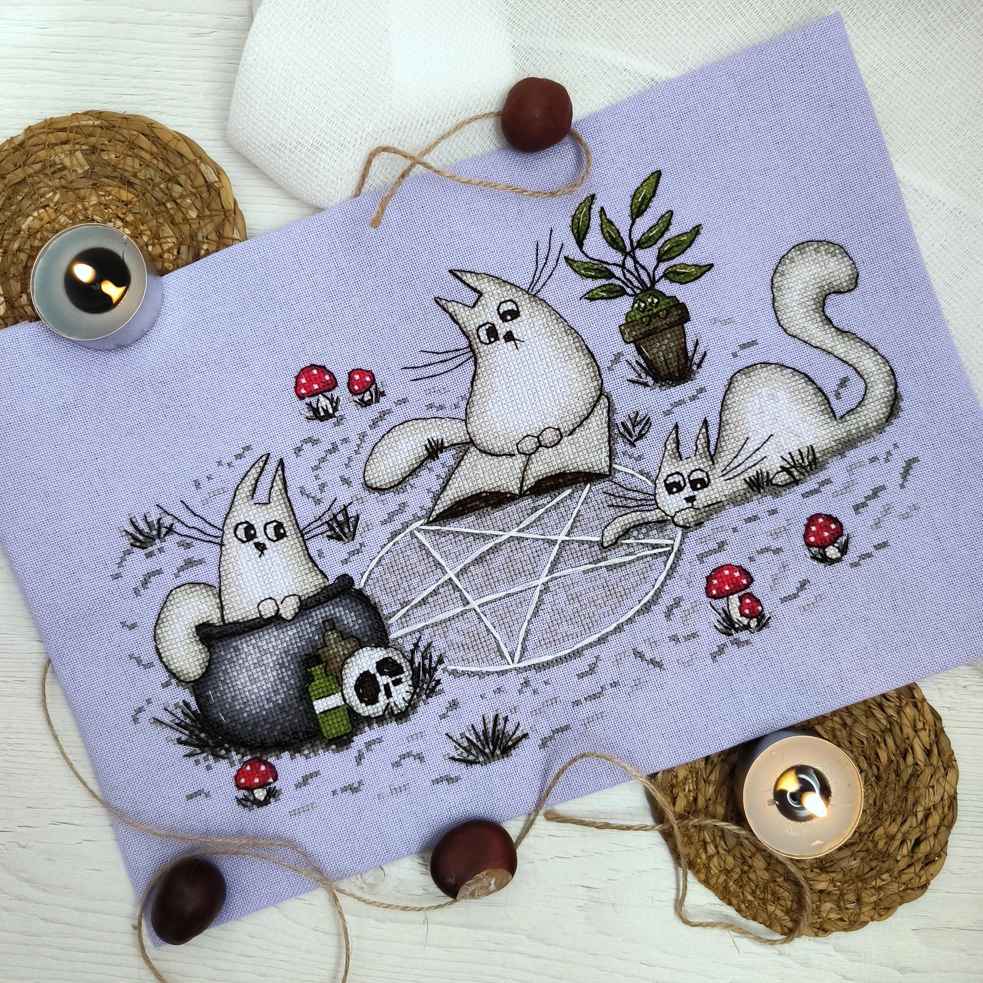 Charmed cats - cross stitch pattern