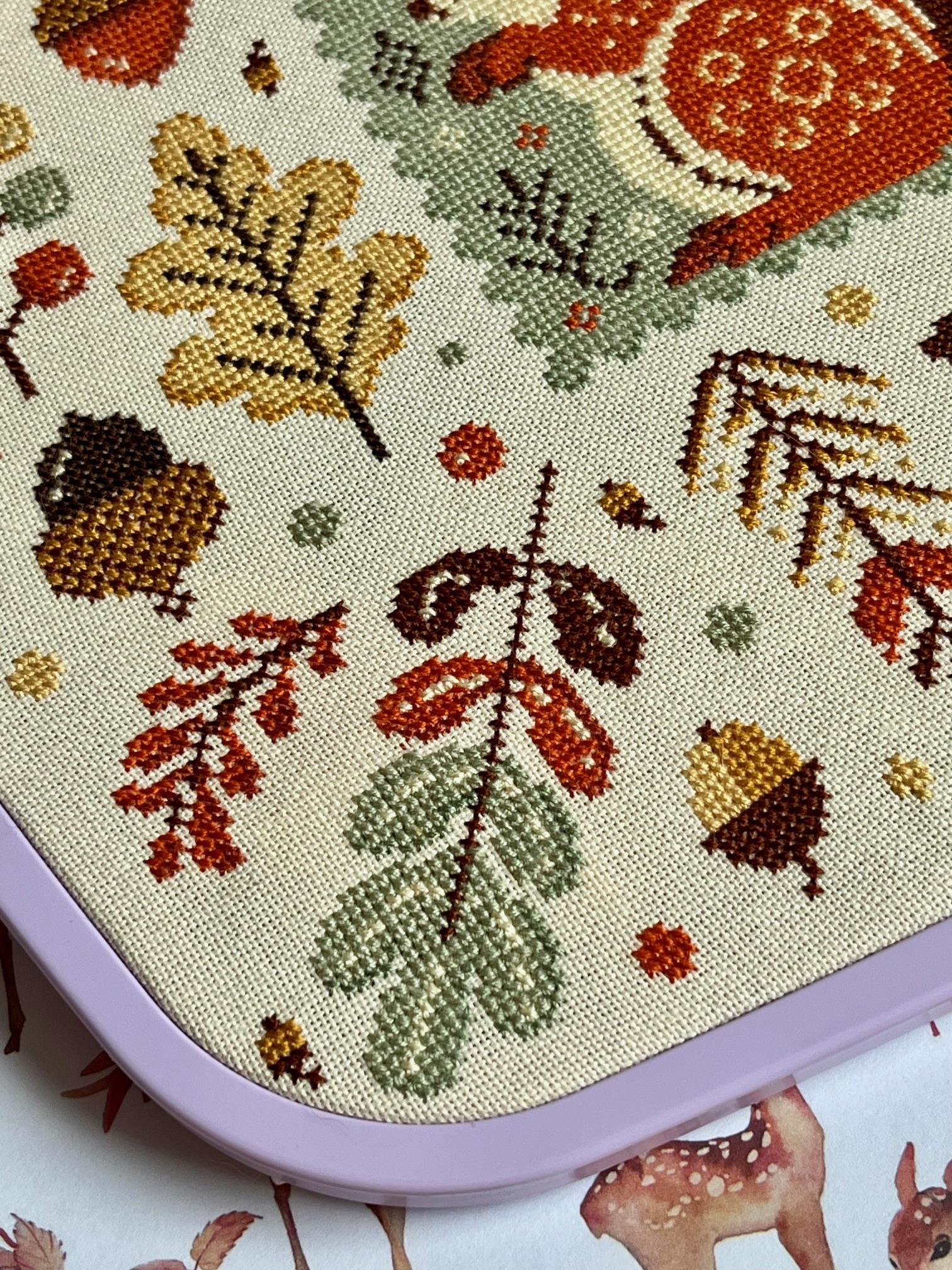 Autumn squirrel sampler - cross stitch pattern