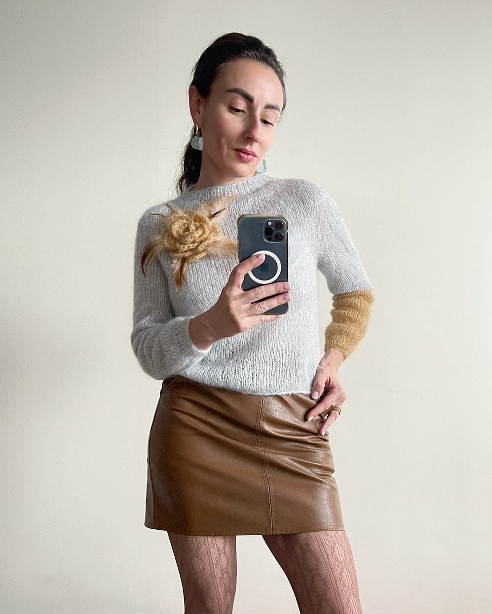 Short MK Sade Sweater