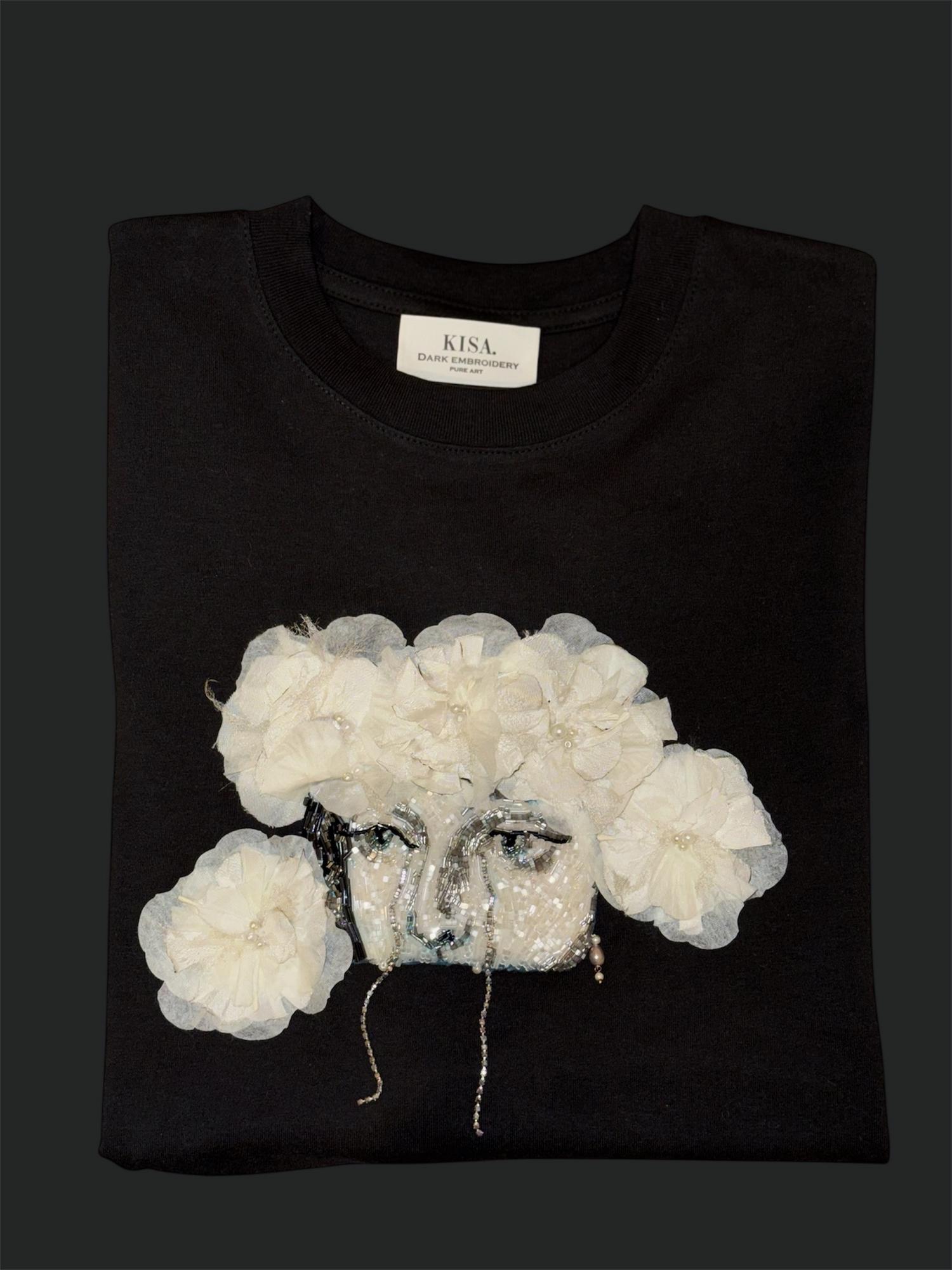 T-SHIRT “ blossom” collection