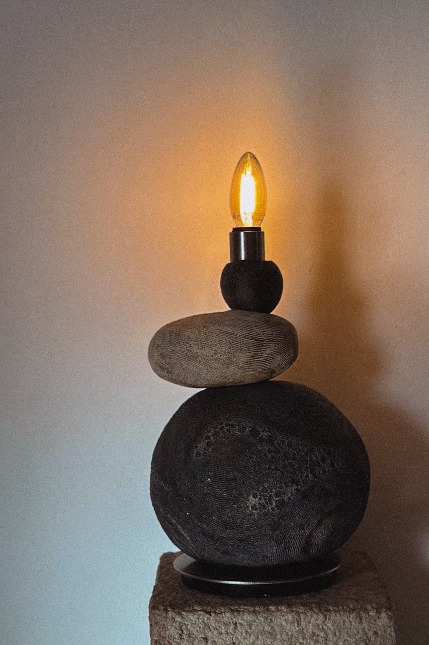 Table lamp “Calm stones”