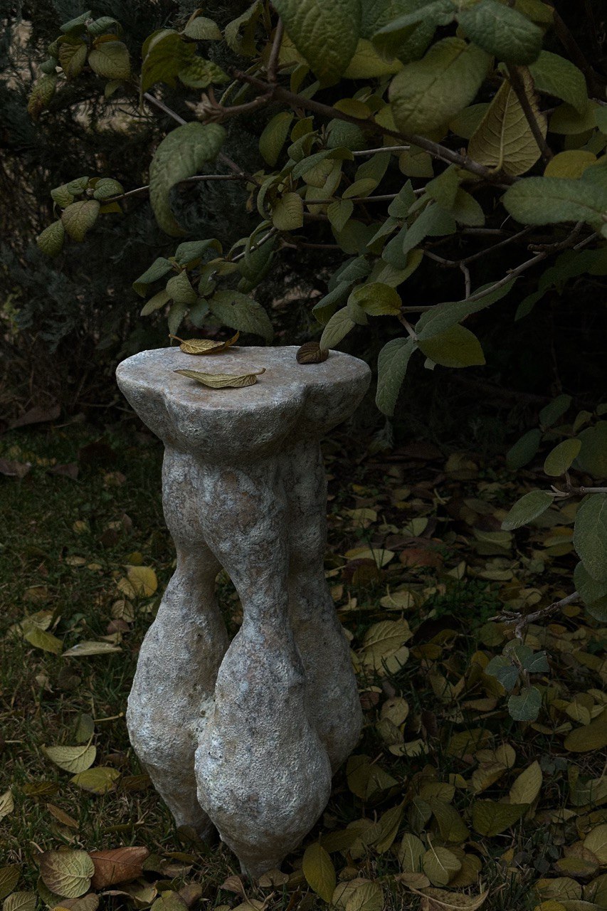 Интерьерный керамический столик