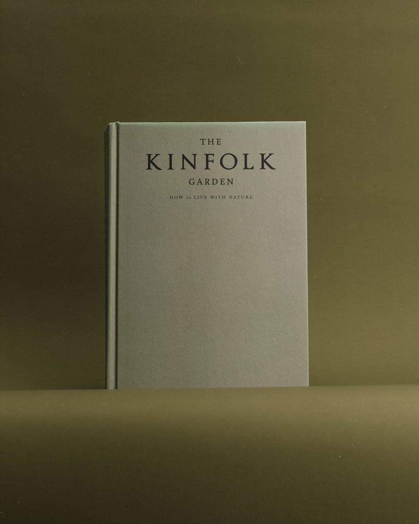 KINFOLK GARDEN BOOK