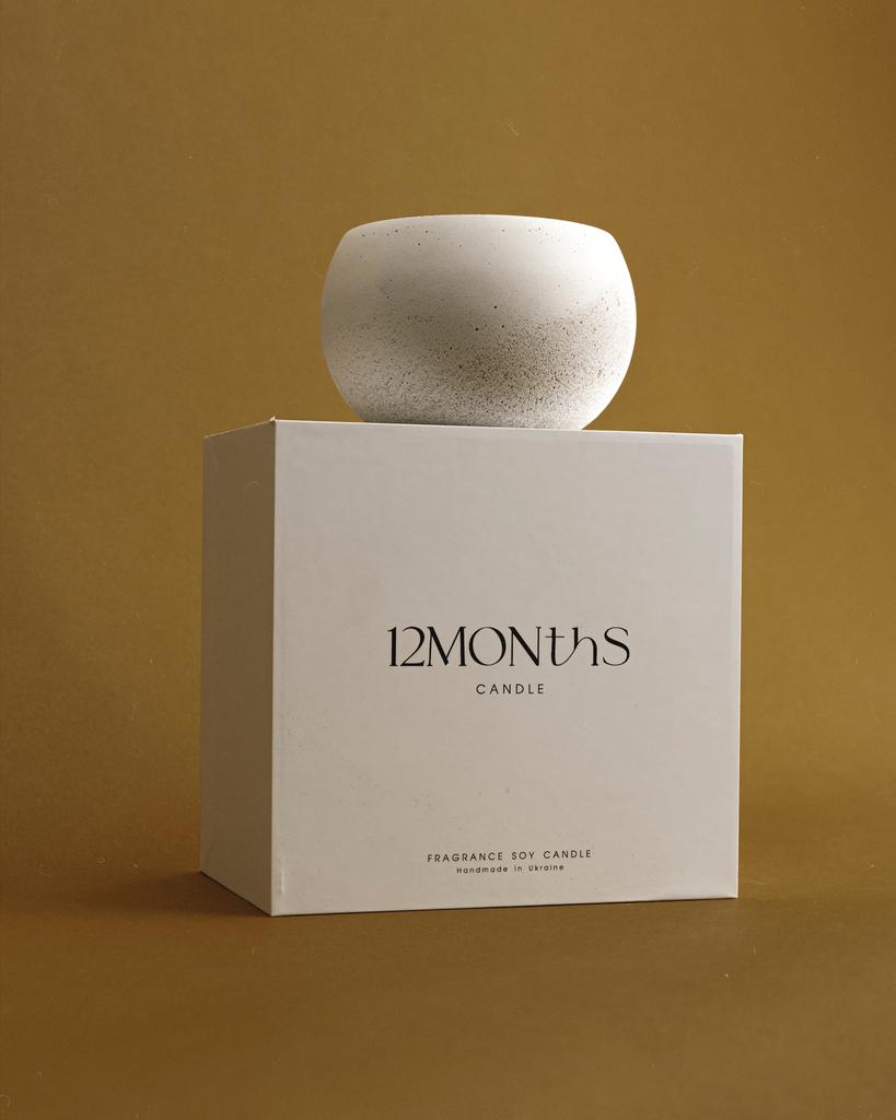 12MONTHS CANDLE
