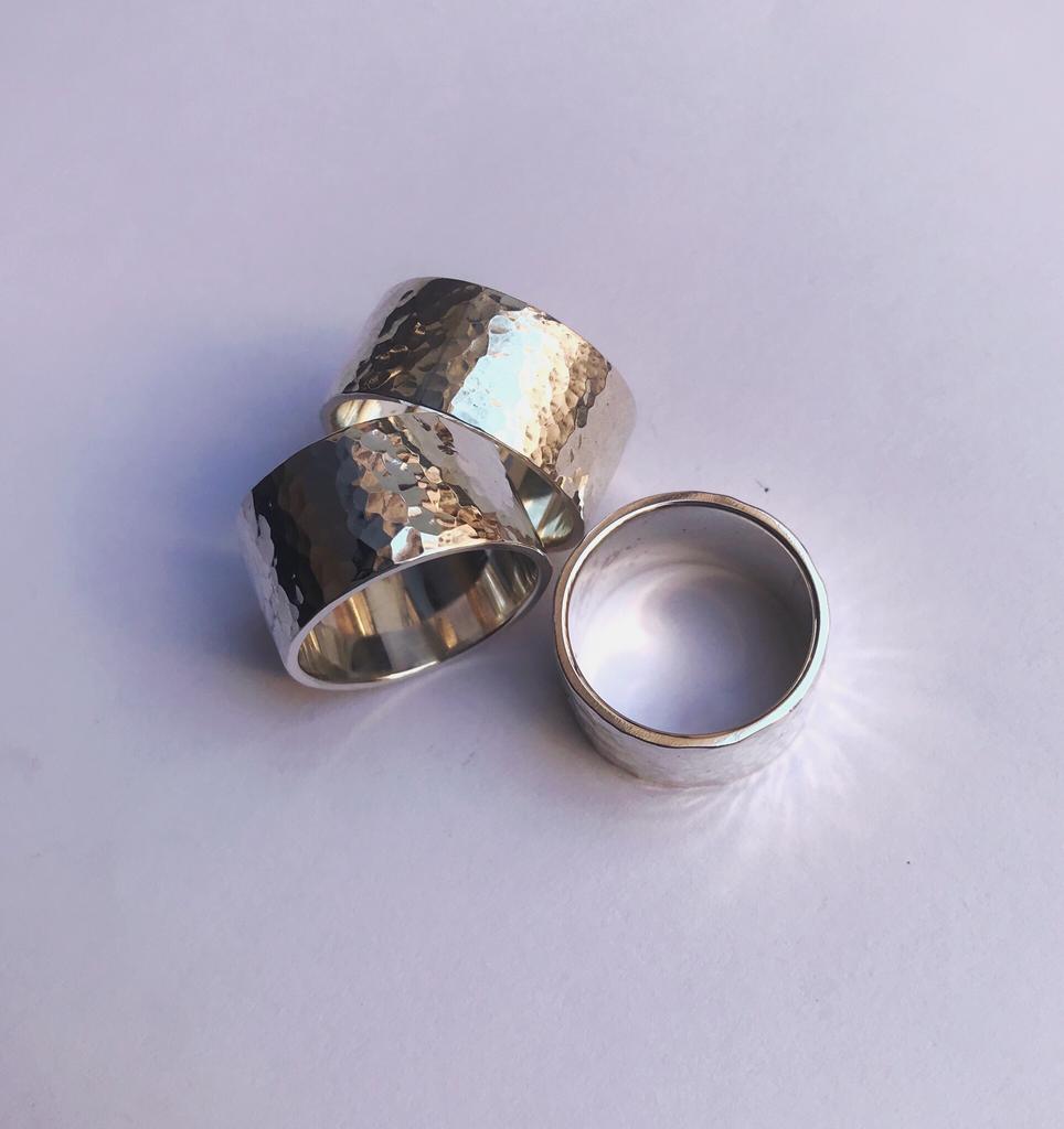 RINGSRINGSRINGS