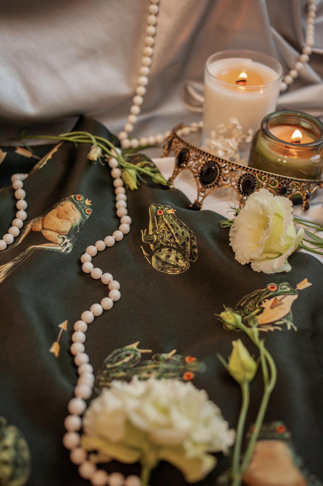 Платок "Лягушечки" болотный