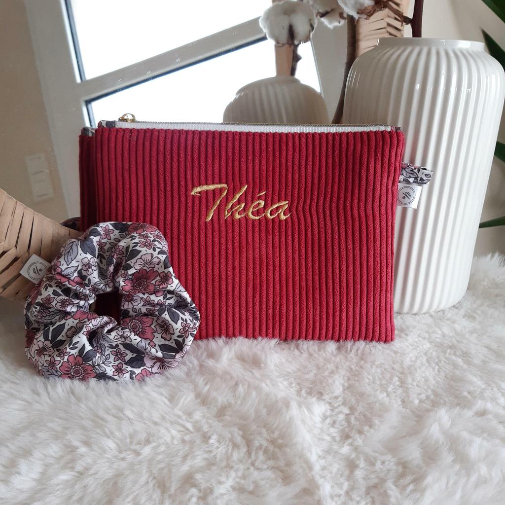 Pochette plate en velours