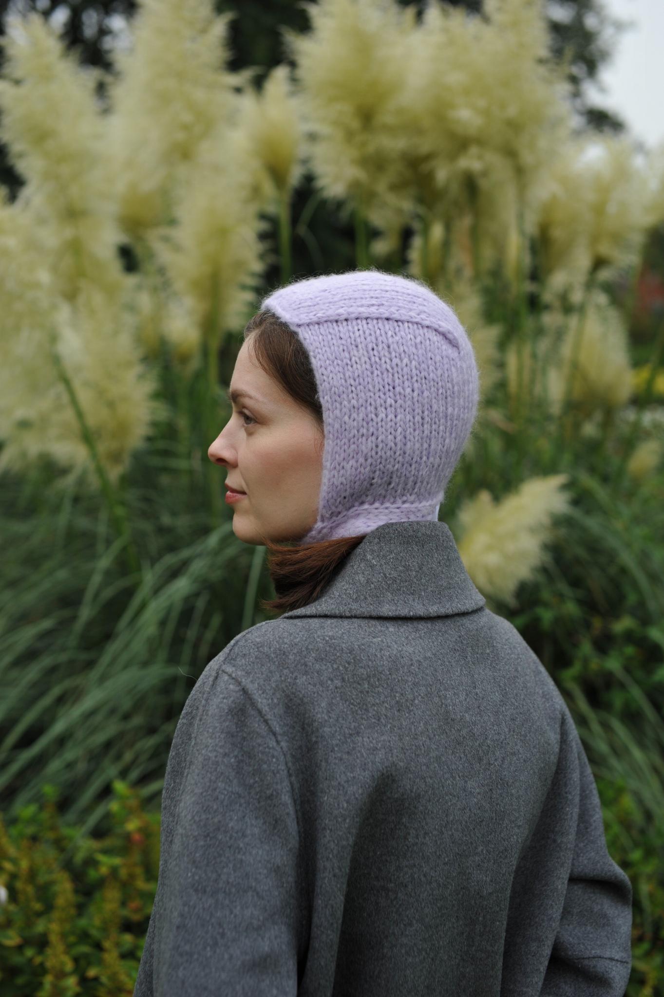 Lavender bonnet