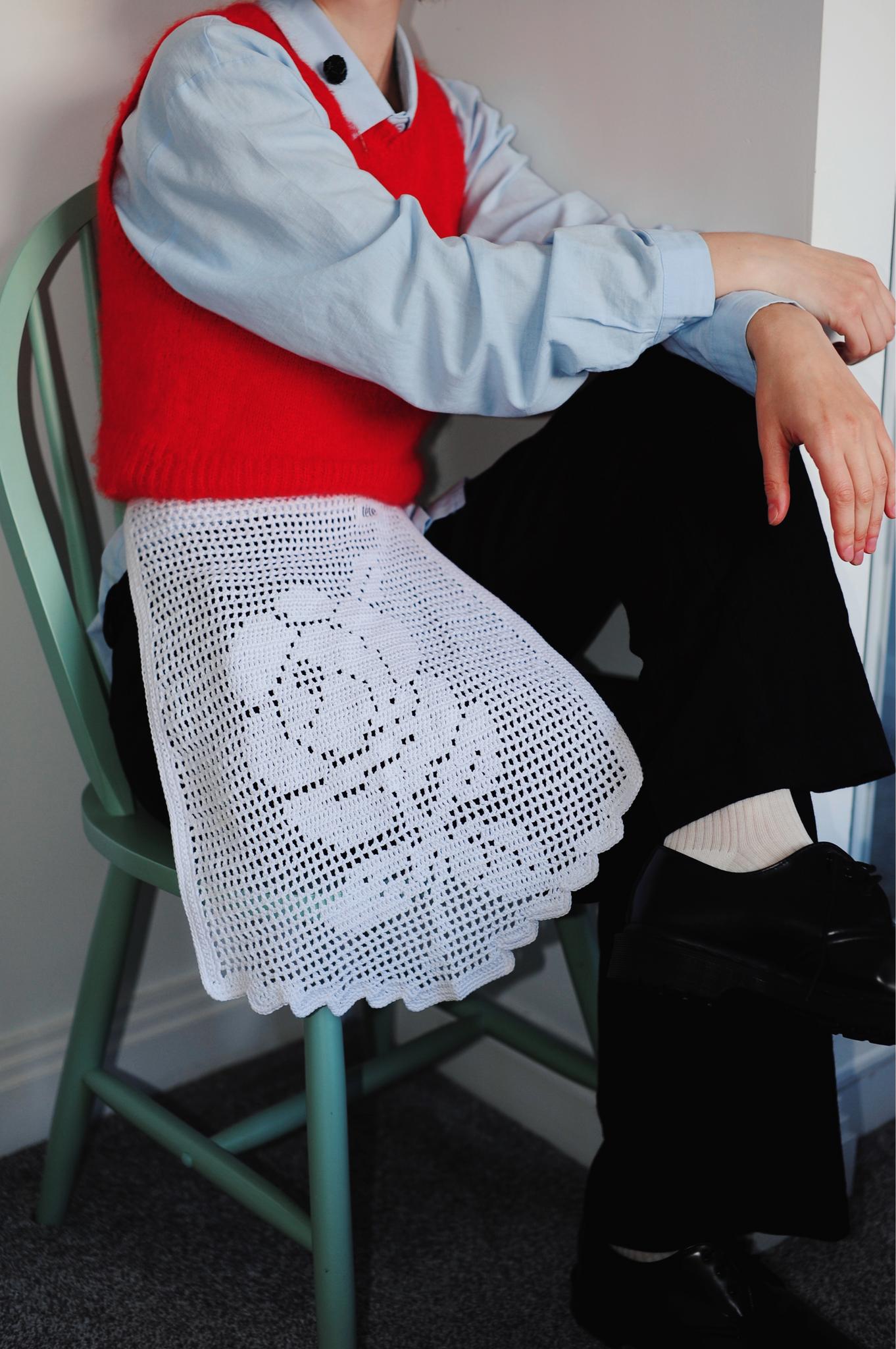 Rose apron