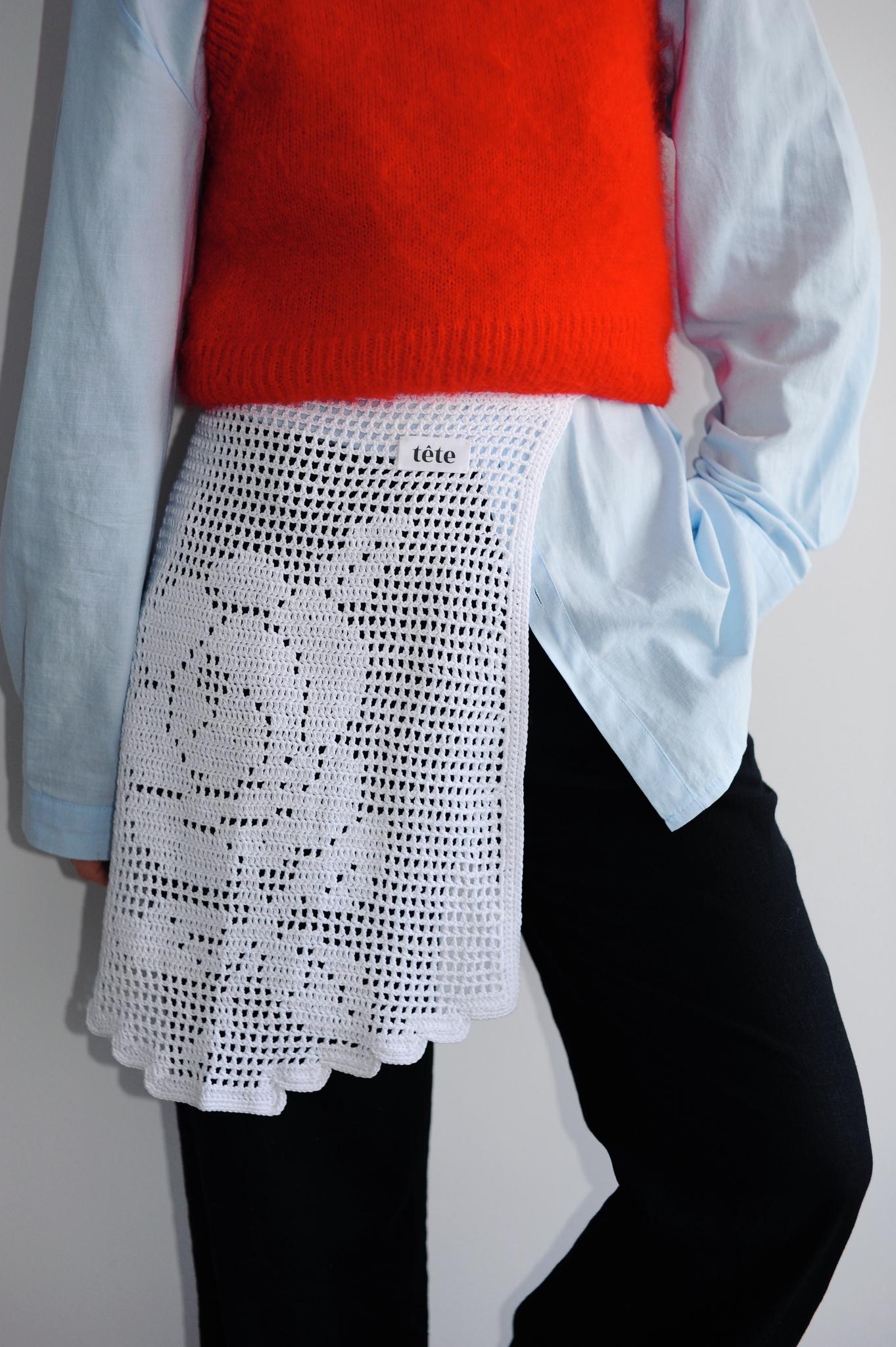 Rose apron