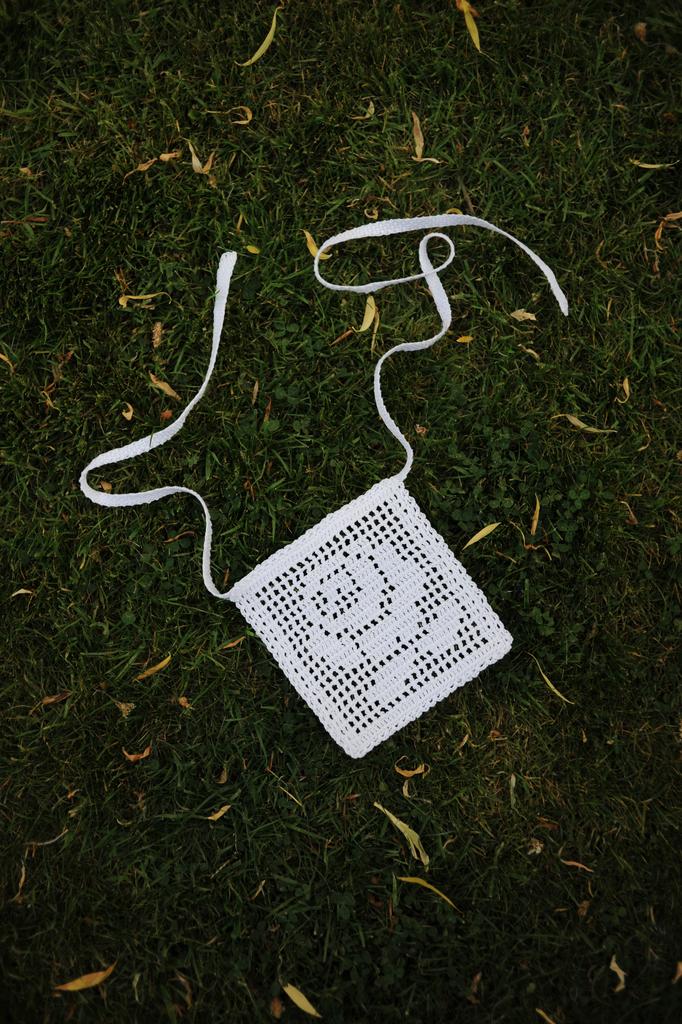 Filet crochet belt