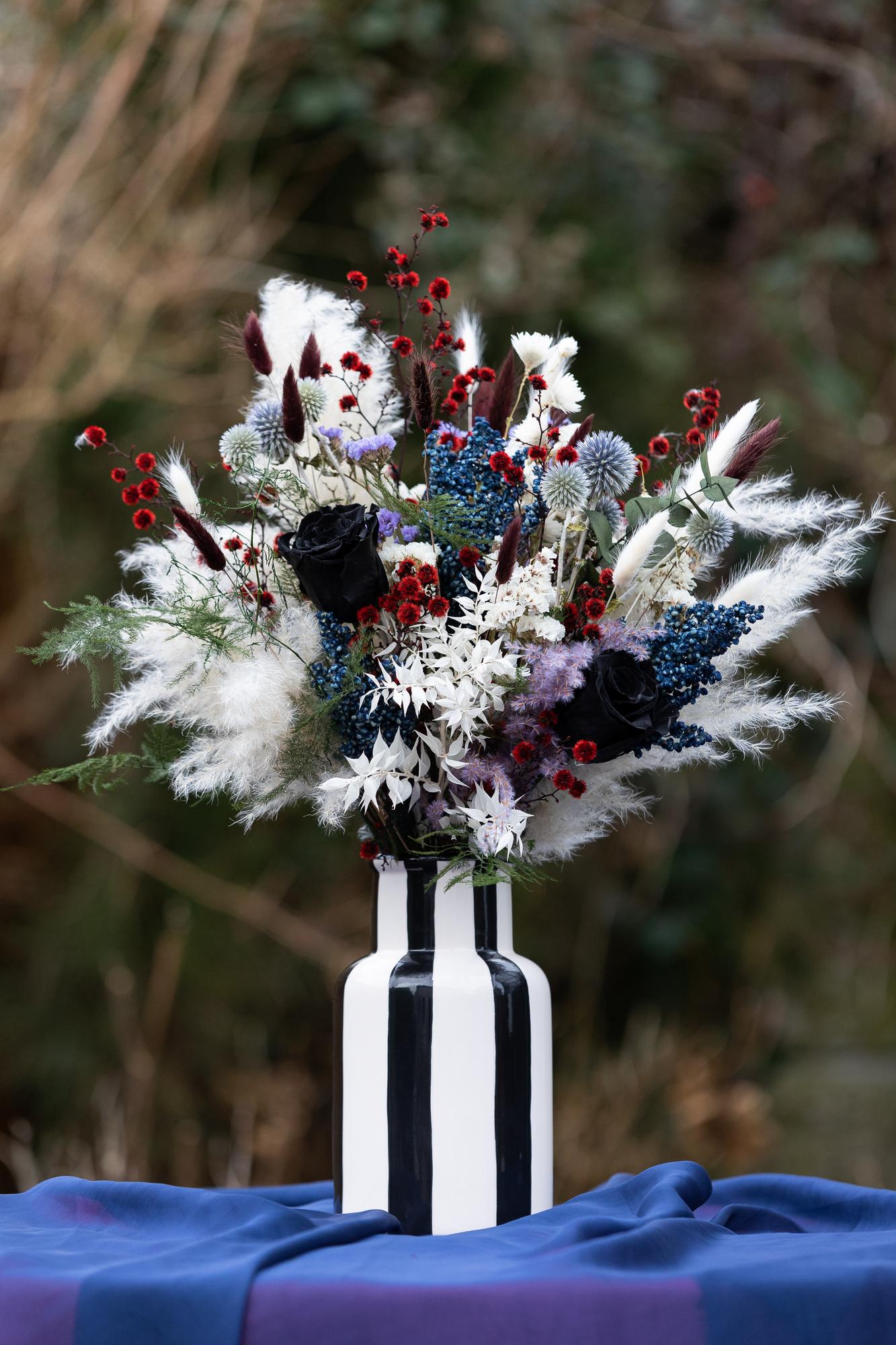 "Dramatic Stripes" vase arrangement