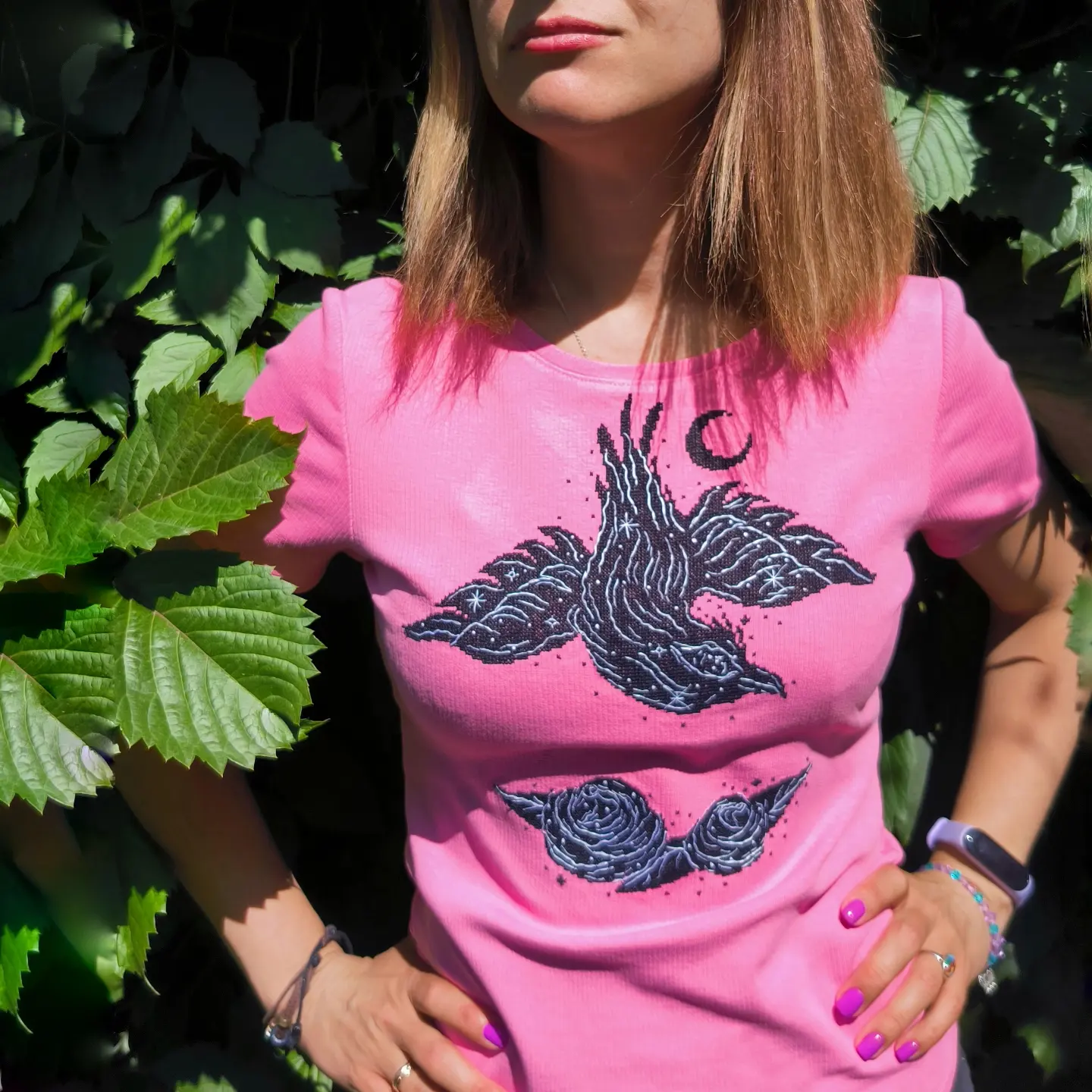 Магічний ворон з трояндами