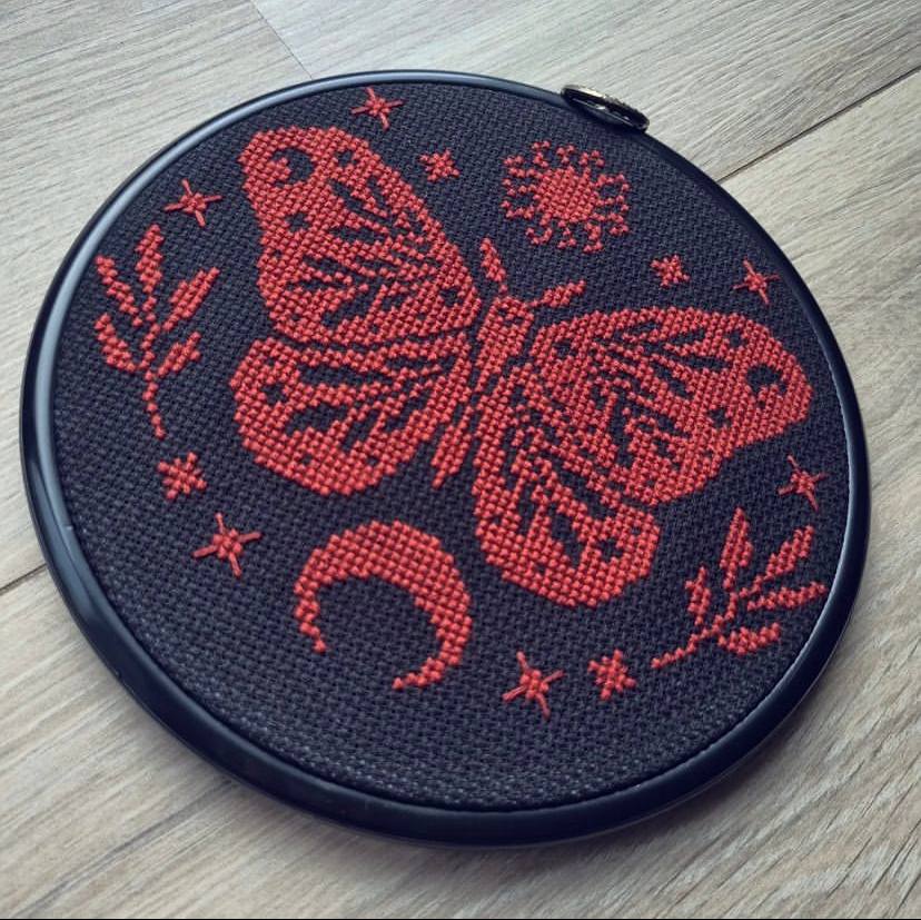 Місячний метелик 5