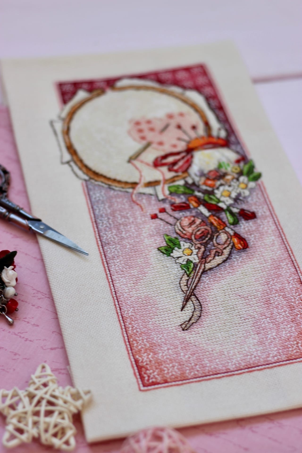 Магія в п'яльцях (червоні)