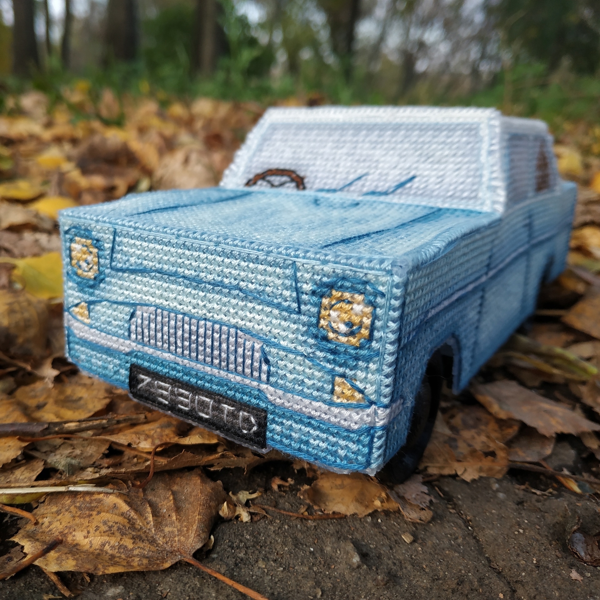 3D Фордик та валіза