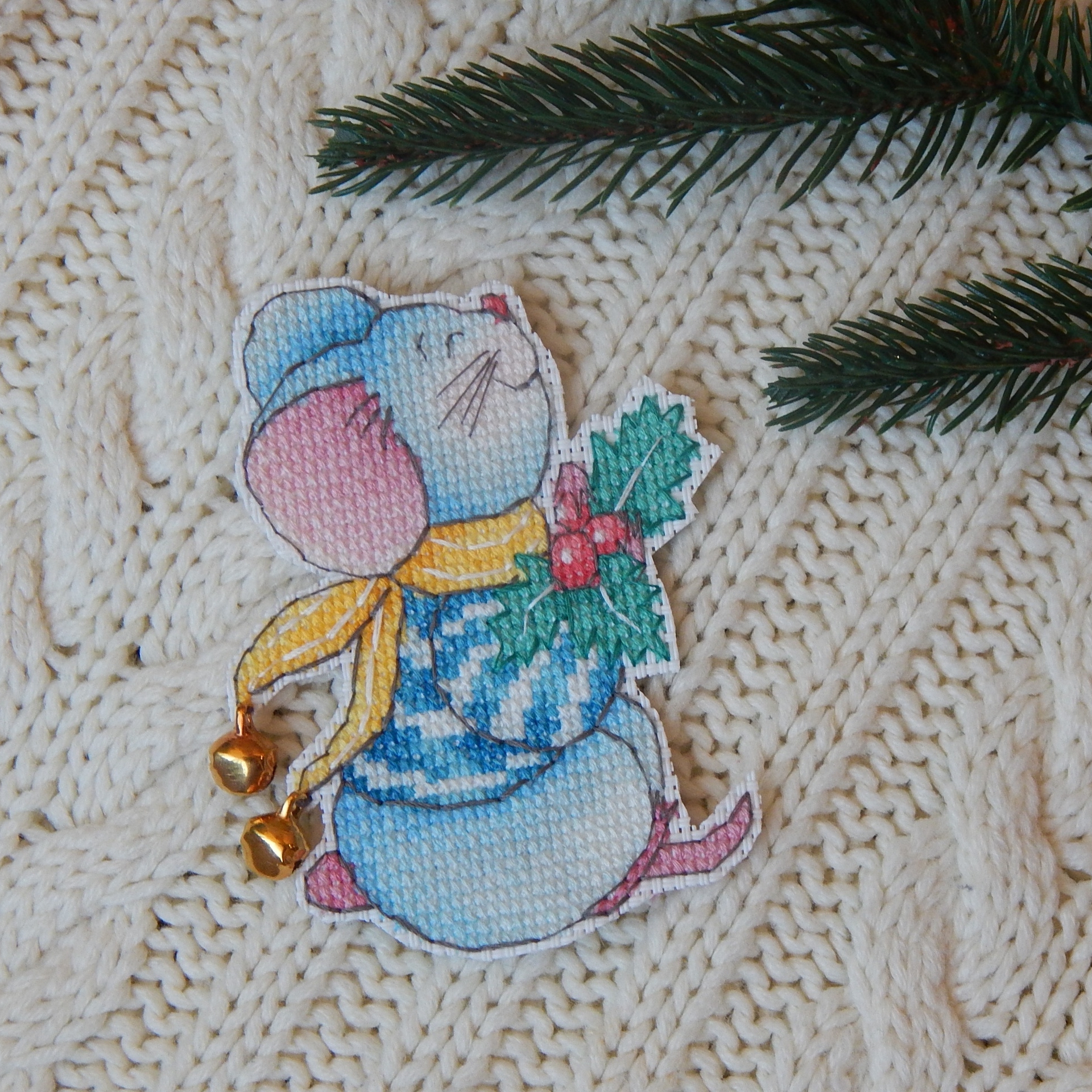 Святкове мишеня