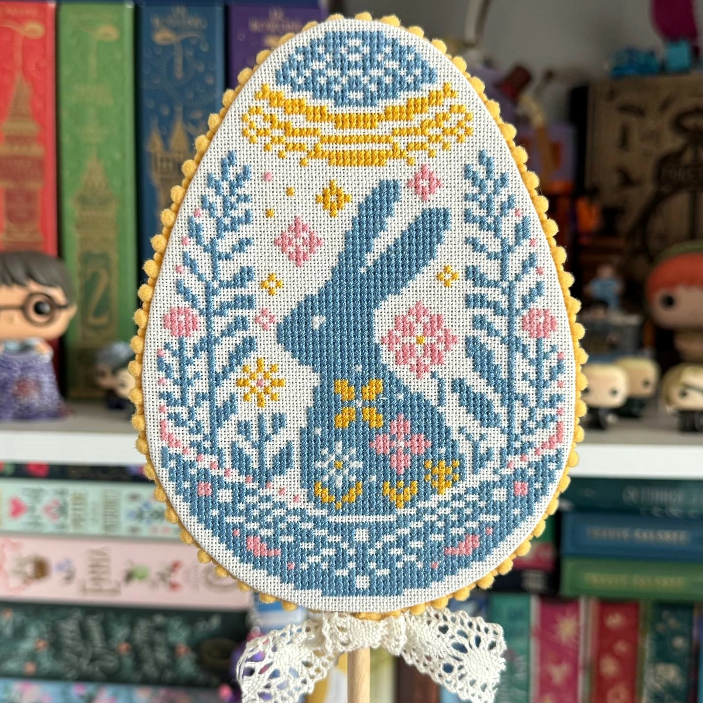 Великодні зайчики