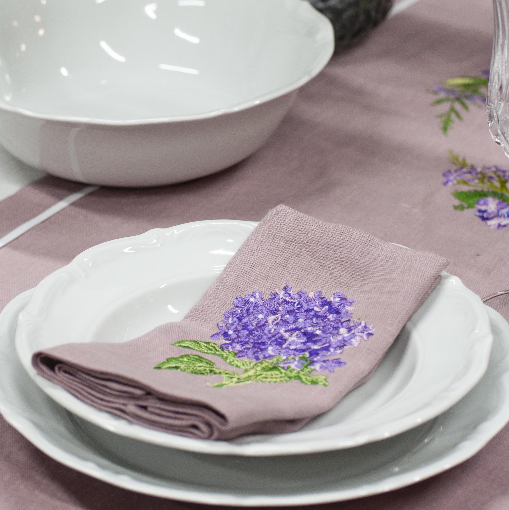 Комплект салфеток оттенок Сорбет  с вышивкой Гортензия