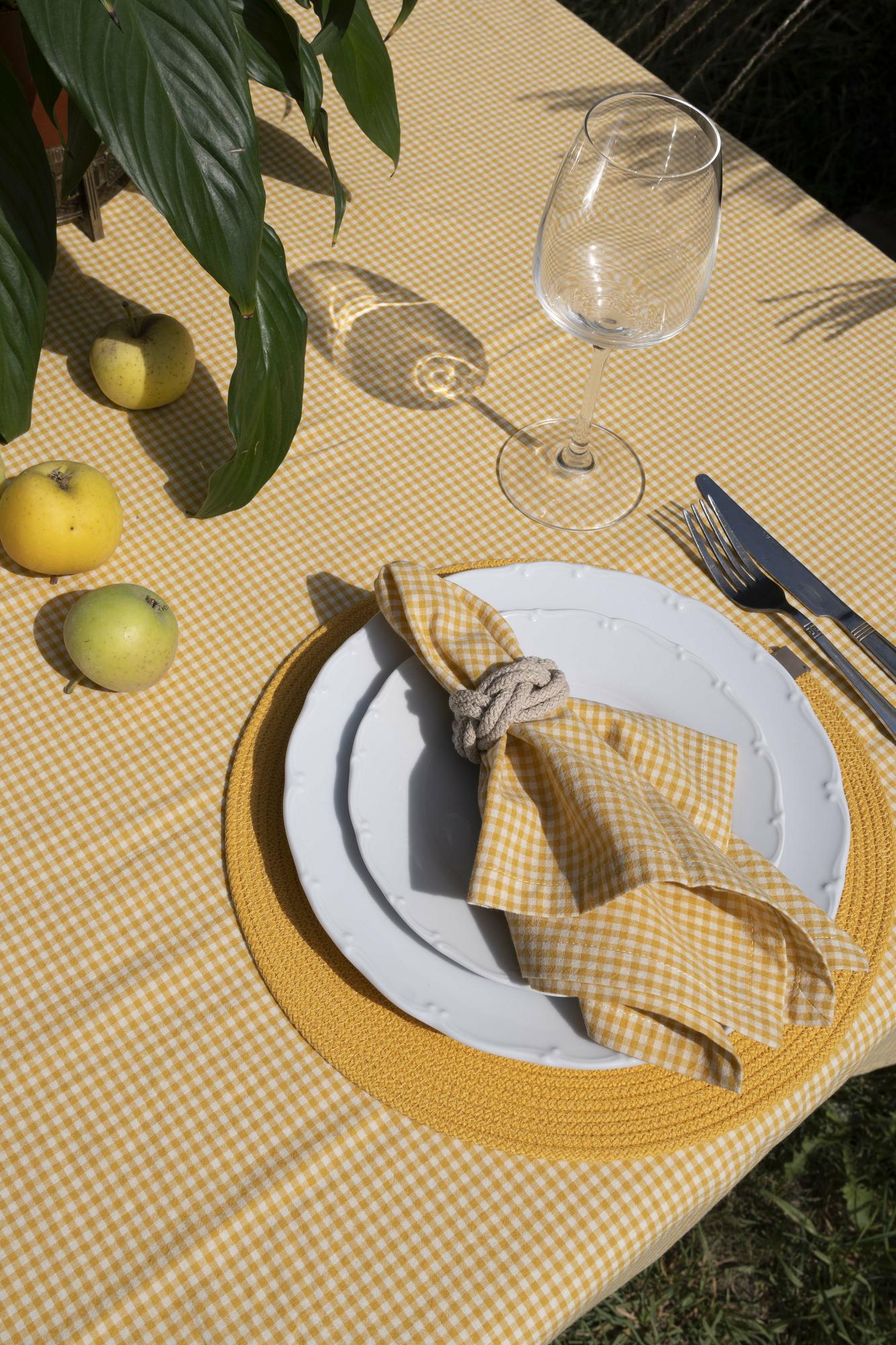 Комплект салфеток желтая клетка