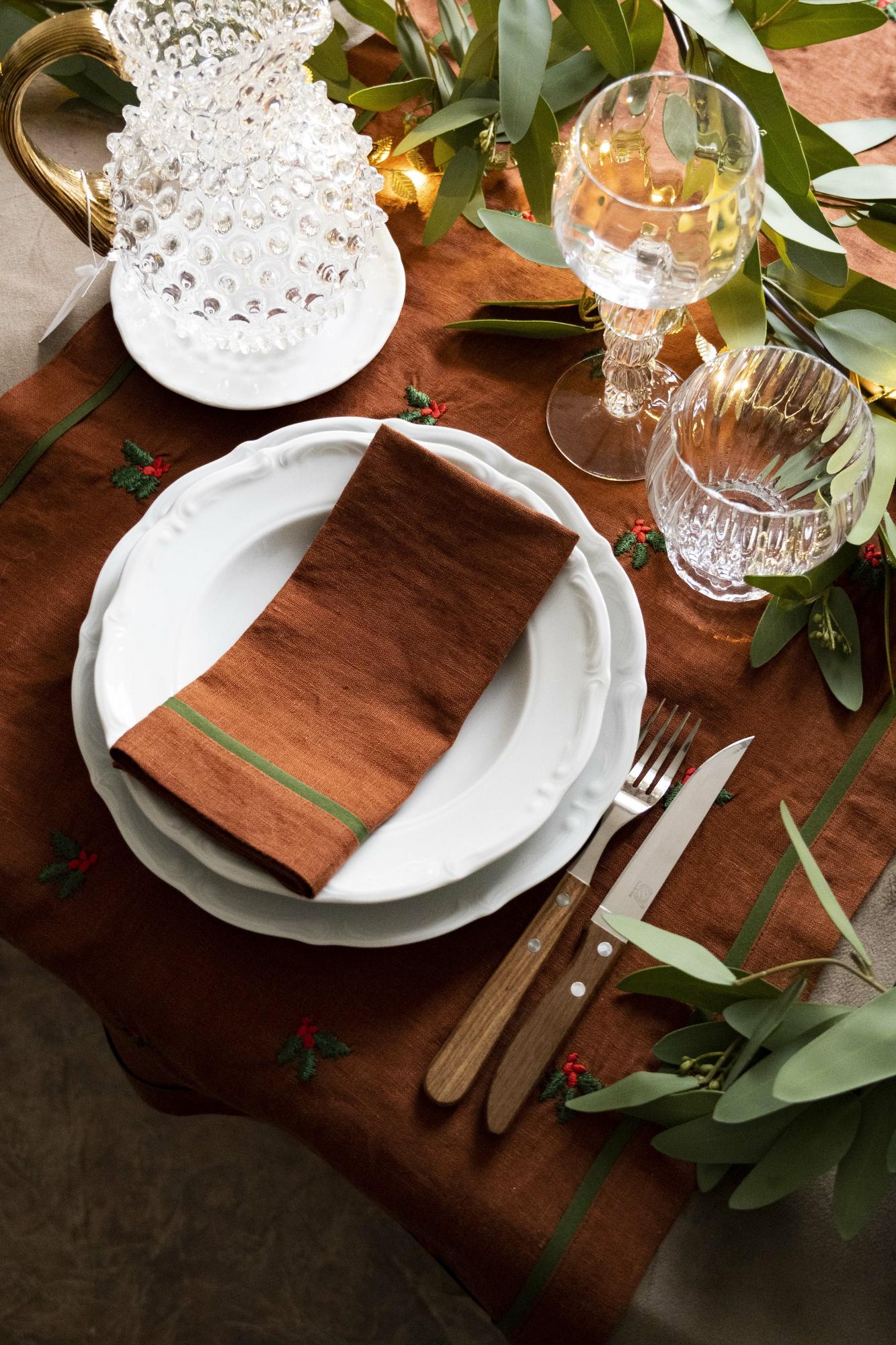 Комплект салфеток оттенок Каньон с кантом