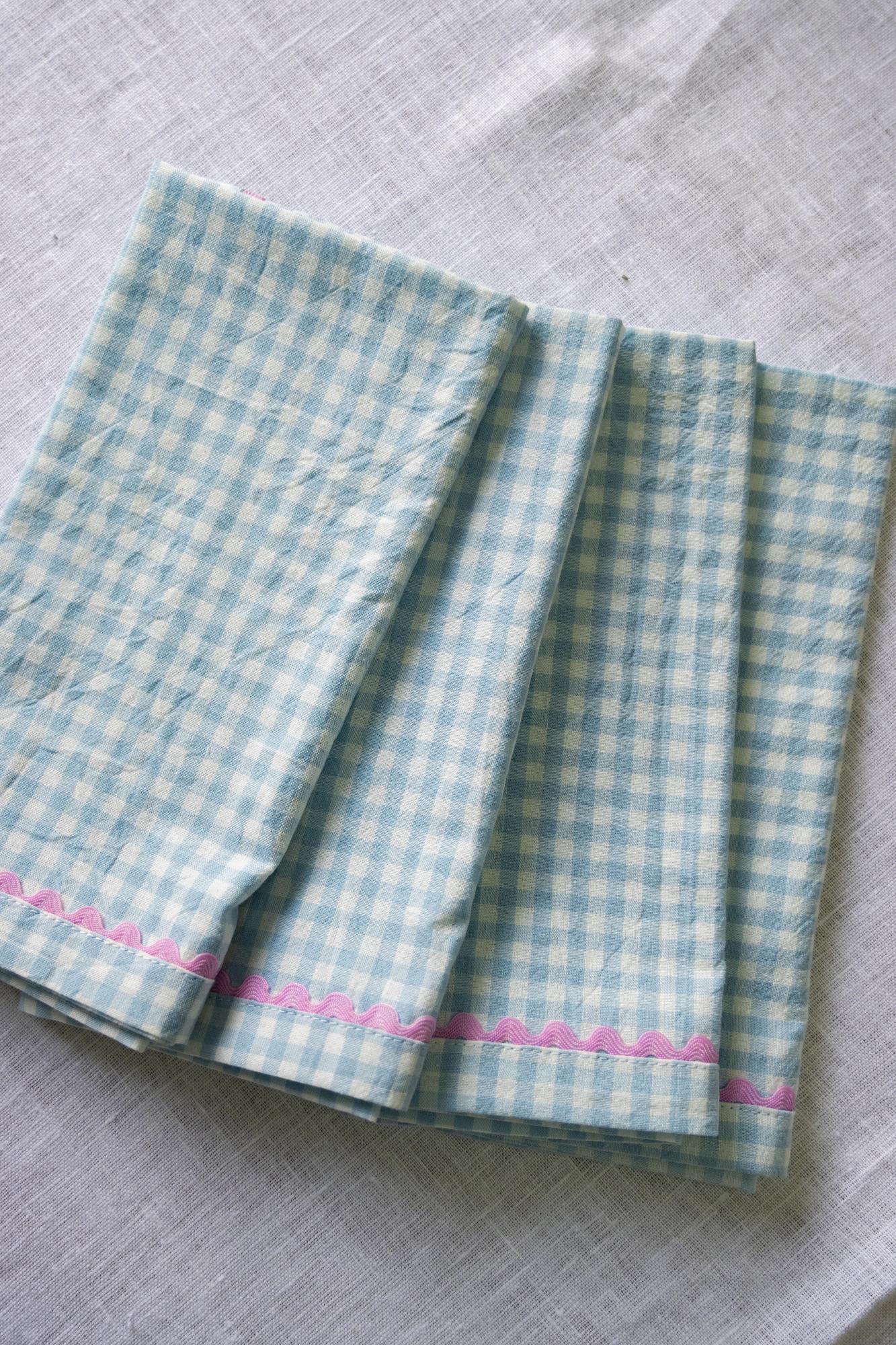 Комплект салфеток голубая клетка с кантом