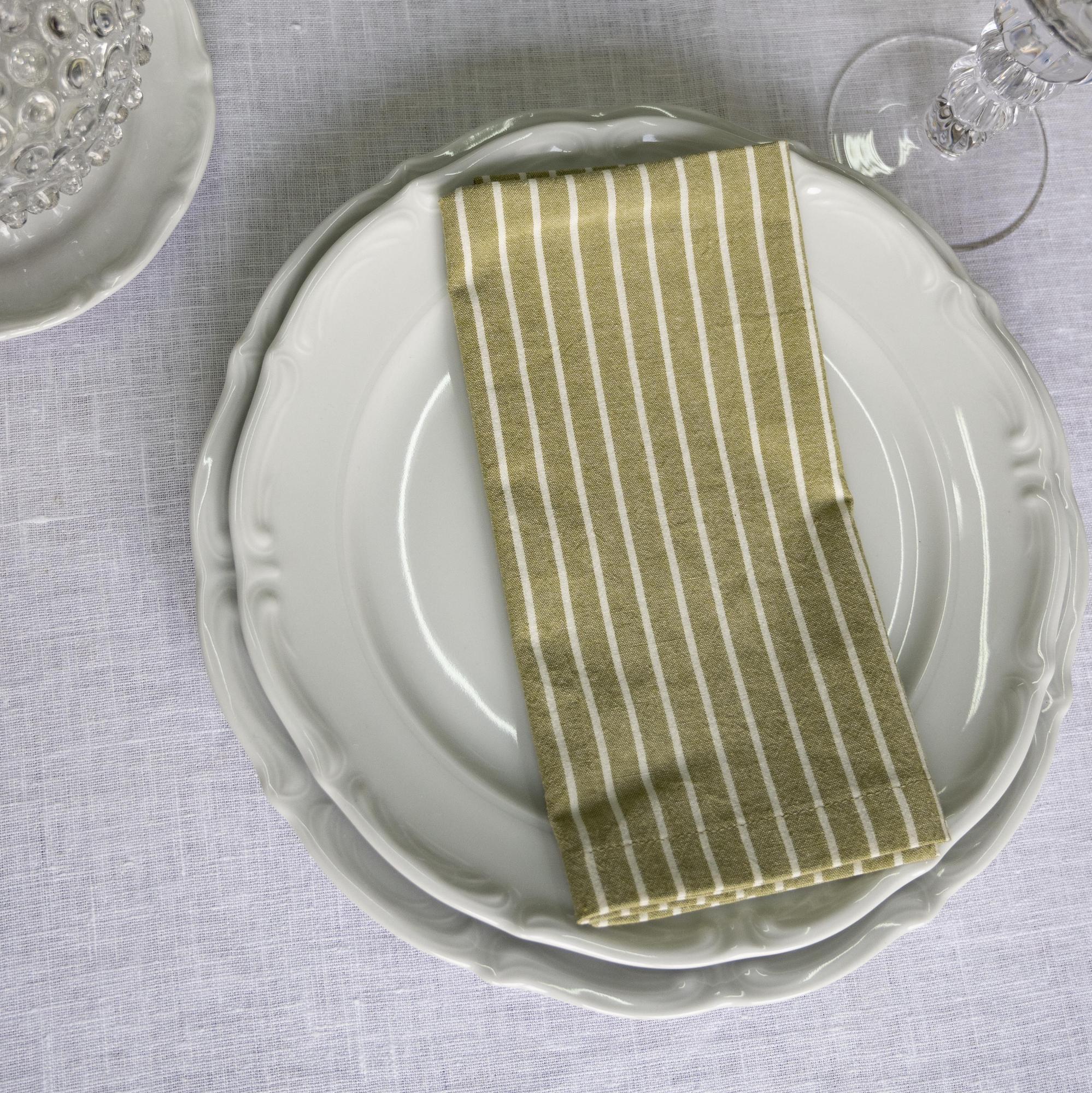 Комплект салфеток зеленая полоска