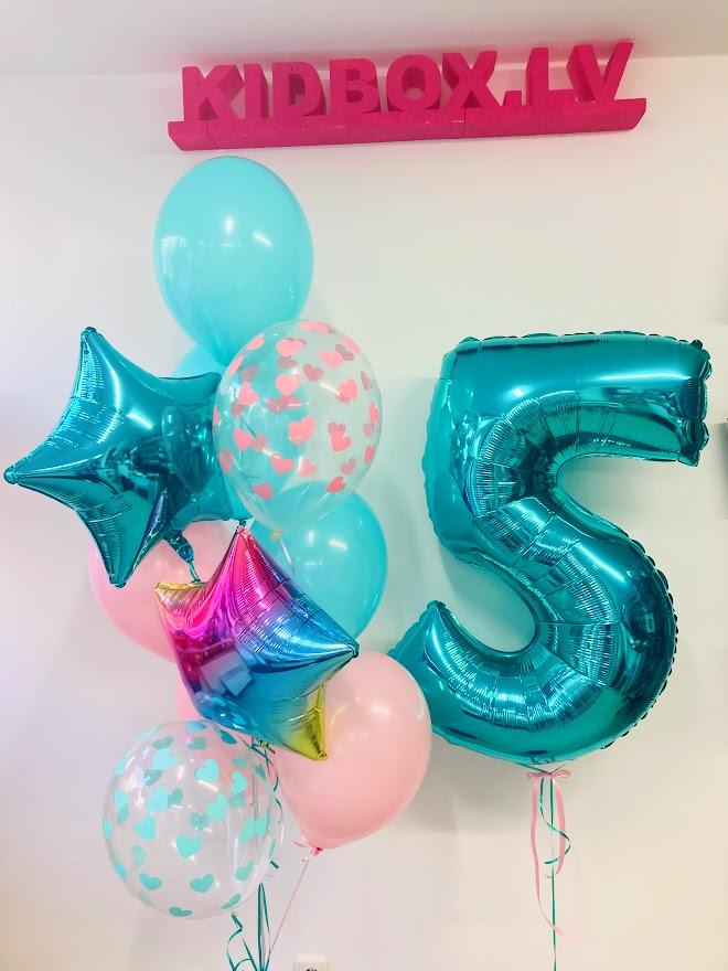 Balonu kompozīcija 114