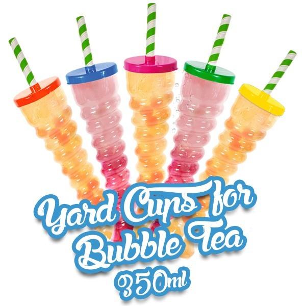 Formīgas glāzītes burbeļtējai ar vāciņu un salmiņu, 1 gab