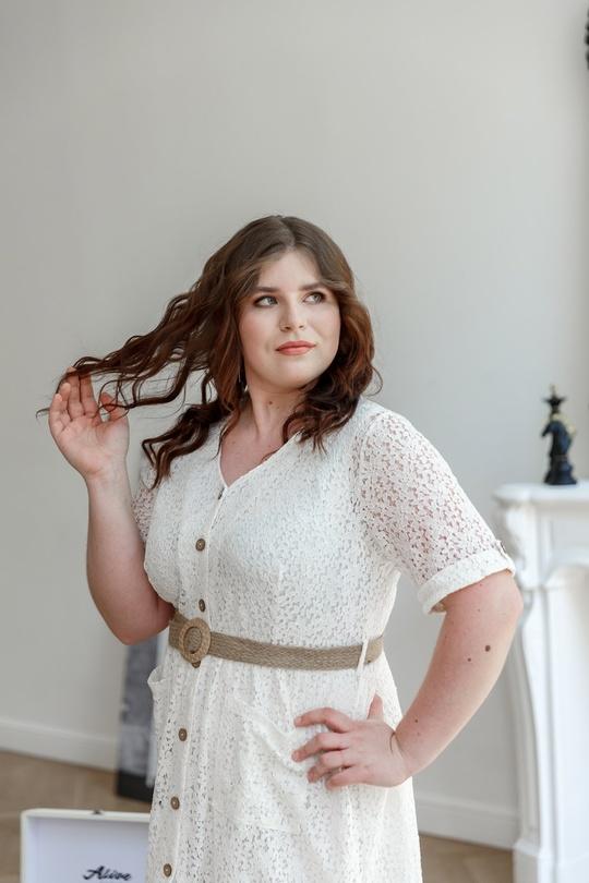 Платье А-силуэта белое