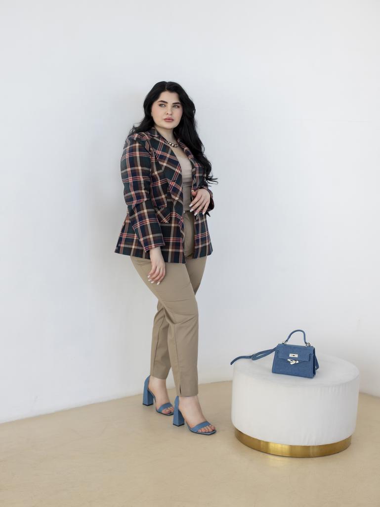 Жакет приталенный в клетку