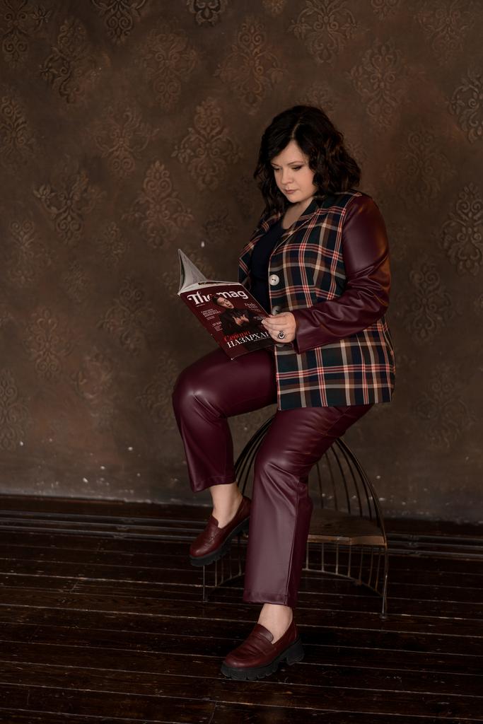 Брюки прямого кроя бордовые