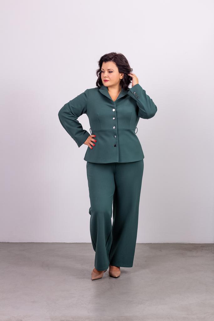 Жакет приталенного кроя