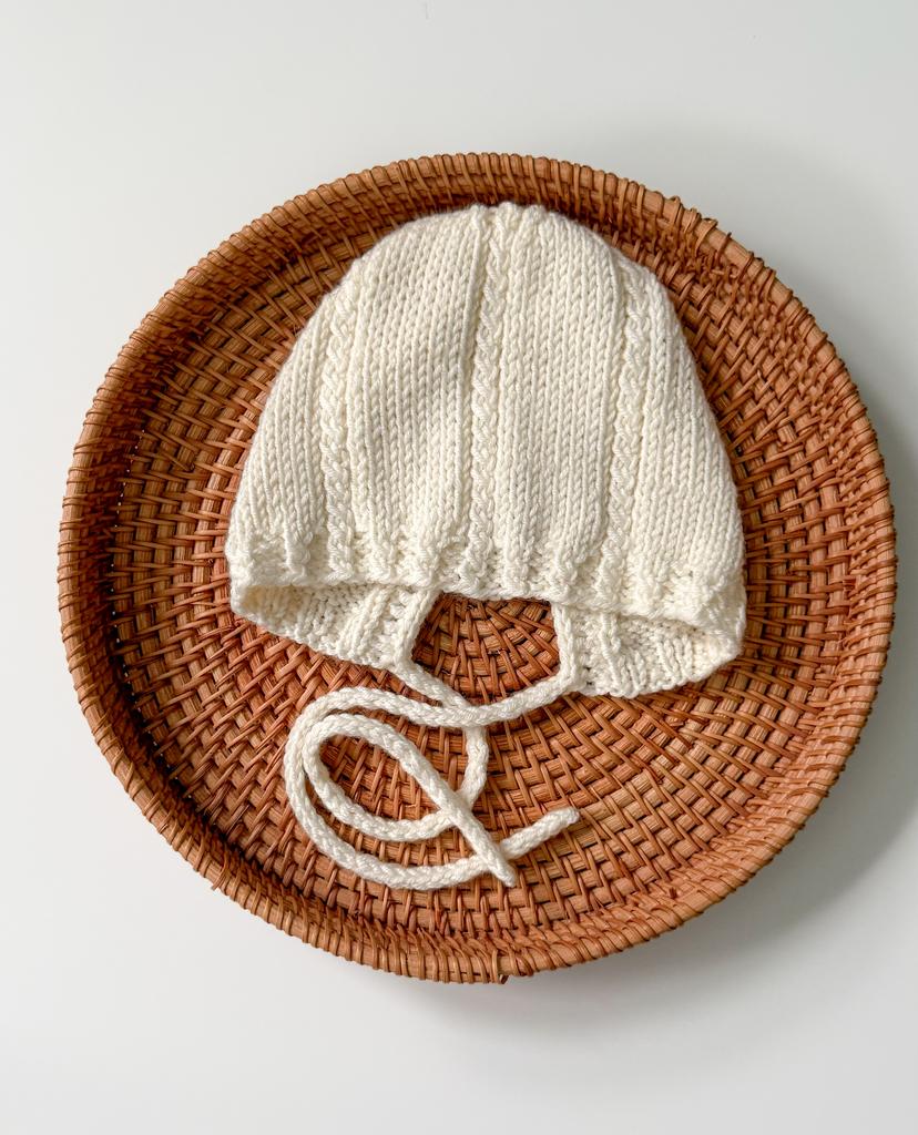 Bonnet Juta White