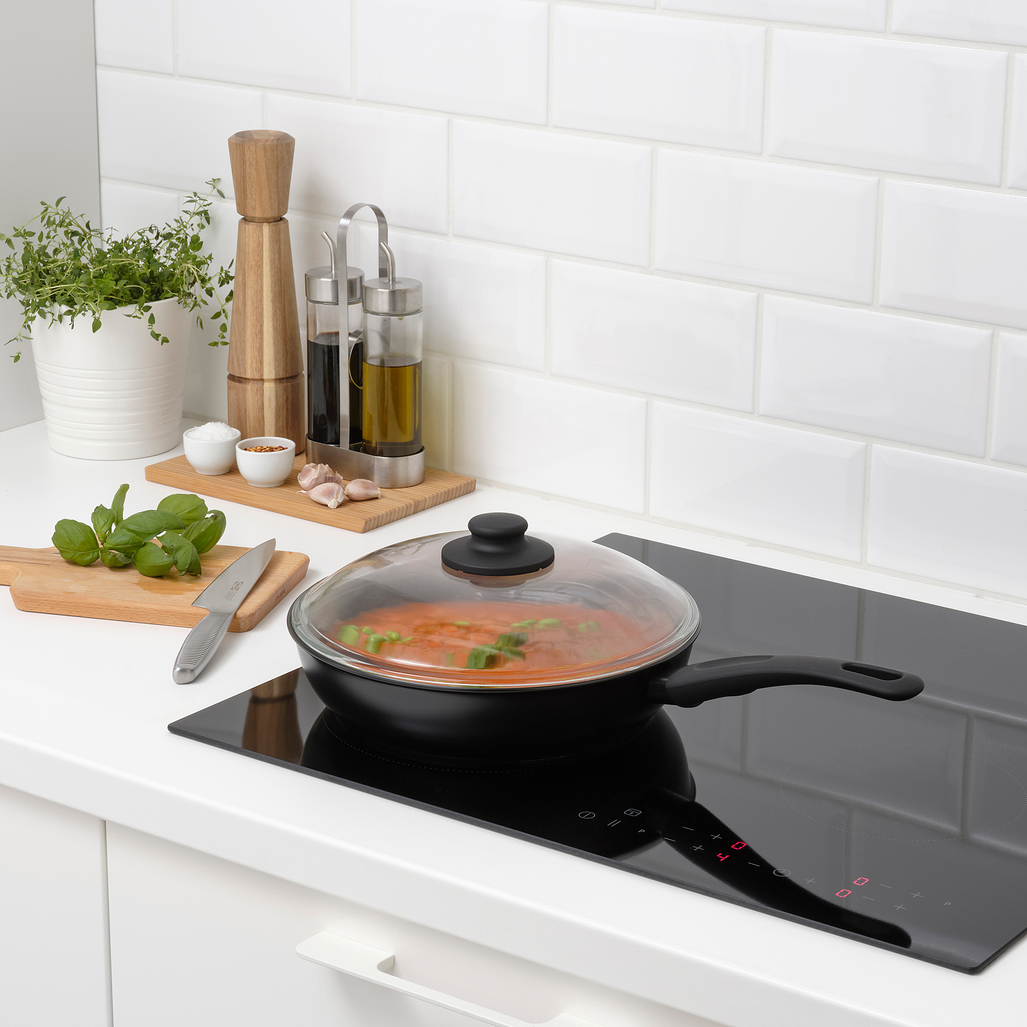 HEMLAGAD IKEA Сотейник c крышкой, 26 см,teflon® select
