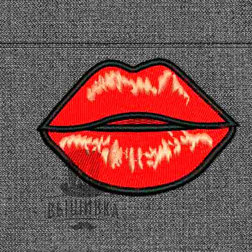 Дизайн машинной вышивки нашивки Губы 2 с бликами
