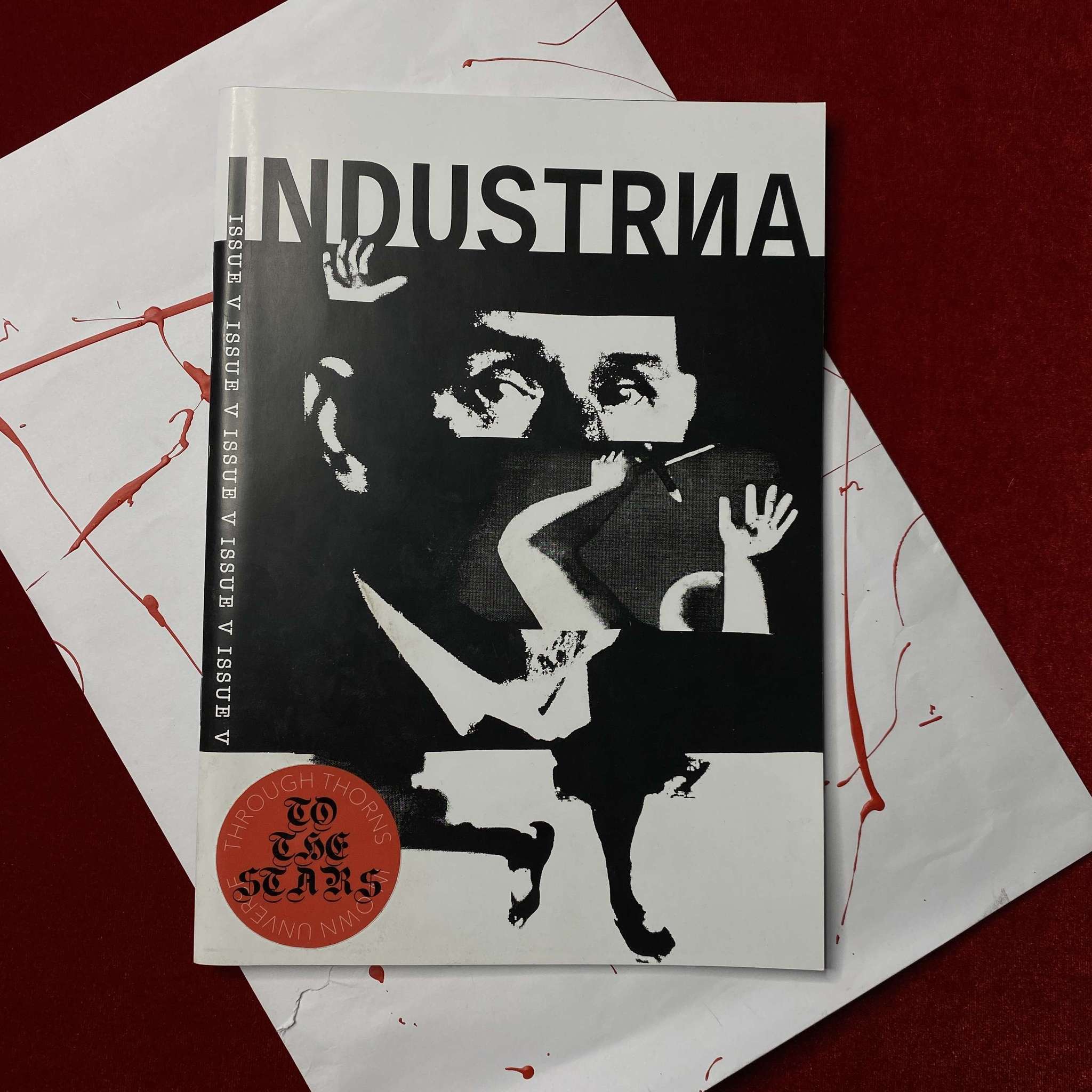 INDUSTRИА issue V