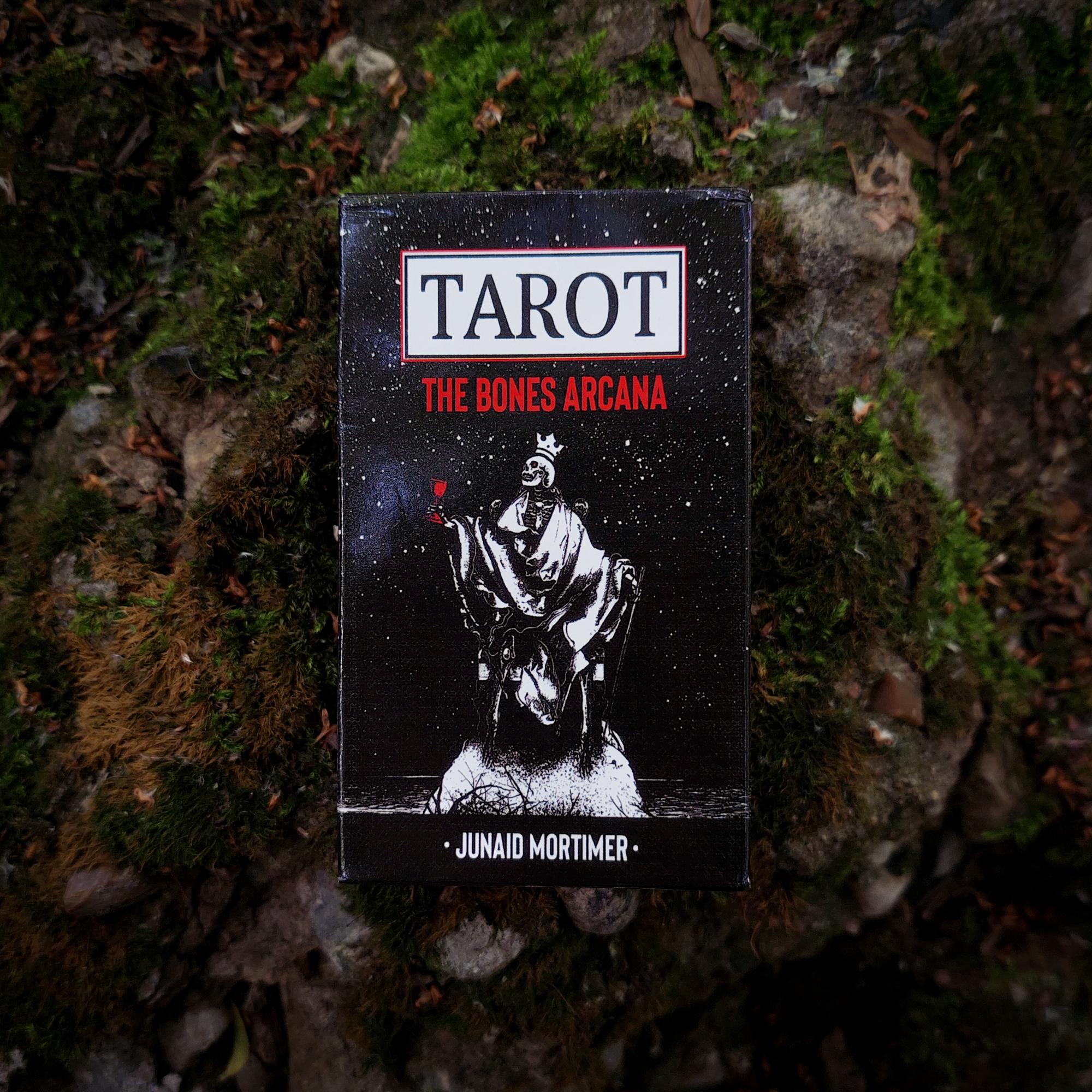 Таро «Магия Костей» (The Bones Arcana Tarot)